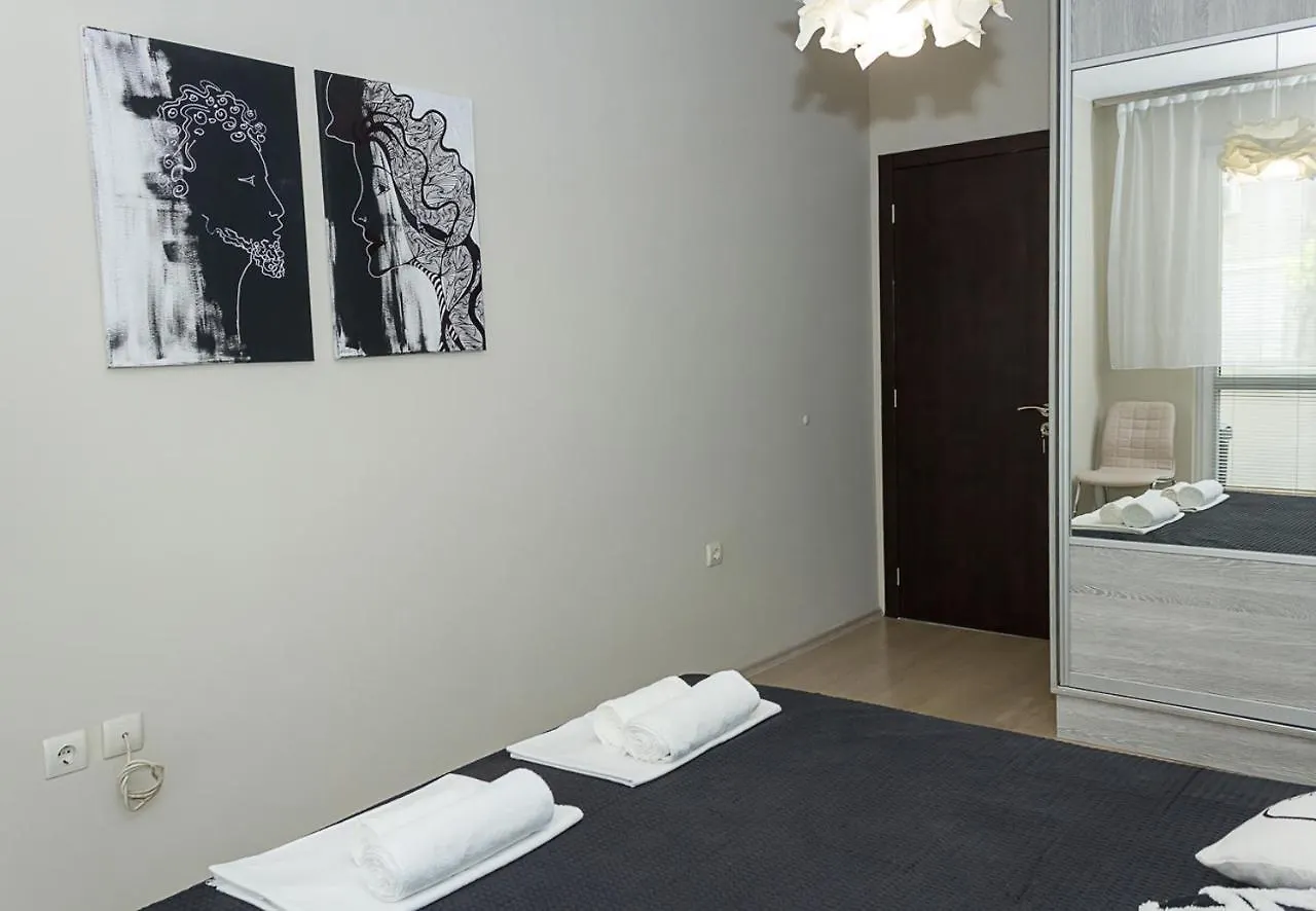 Apartment Black & White -1Bd Flat In Varna Center By Flat Mаnager Bulgaria